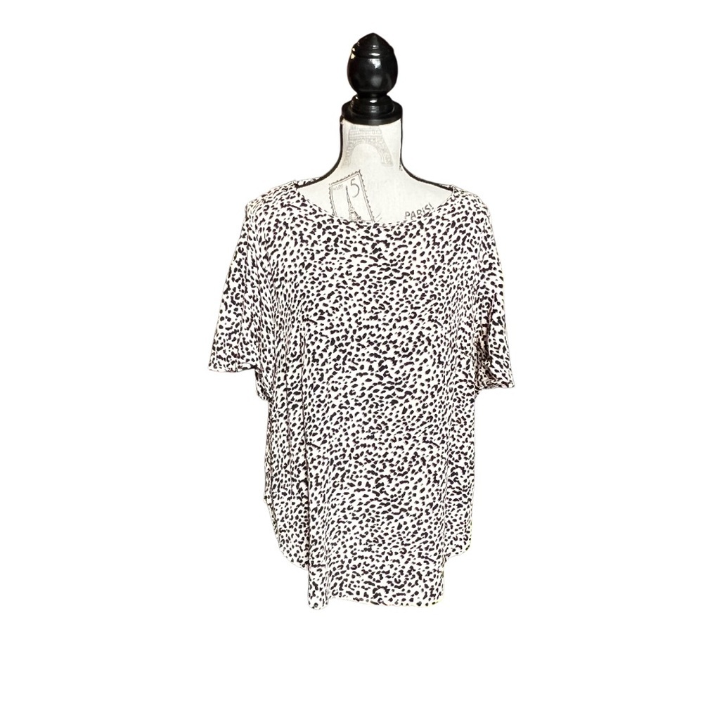 H&M Beige and Black‎ Patterned Short Sleeve Top - Picture 5 of 9
